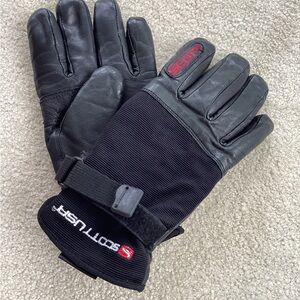 SCOTT LEATHER AND NYLON GLOVES